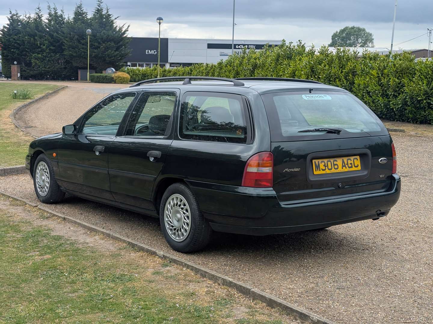 <p>1994 FORD MONDEO 2.0 GLX AUTO MKI ESTATE</p>