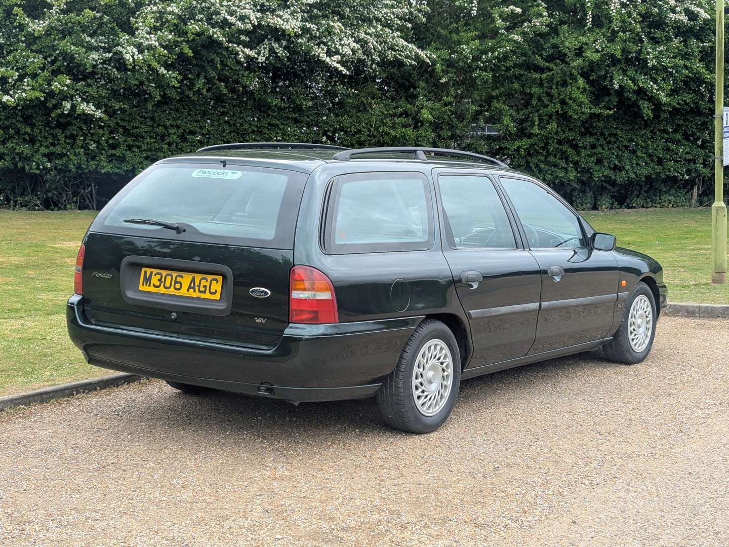 <p>1994 FORD MONDEO 2.0 GLX AUTO MKI ESTATE</p>