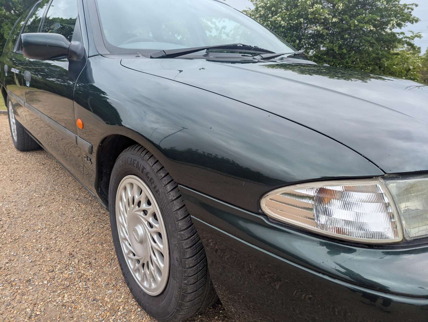 <p>1994 FORD MONDEO 2.0 GLX AUTO MKI ESTATE</p>