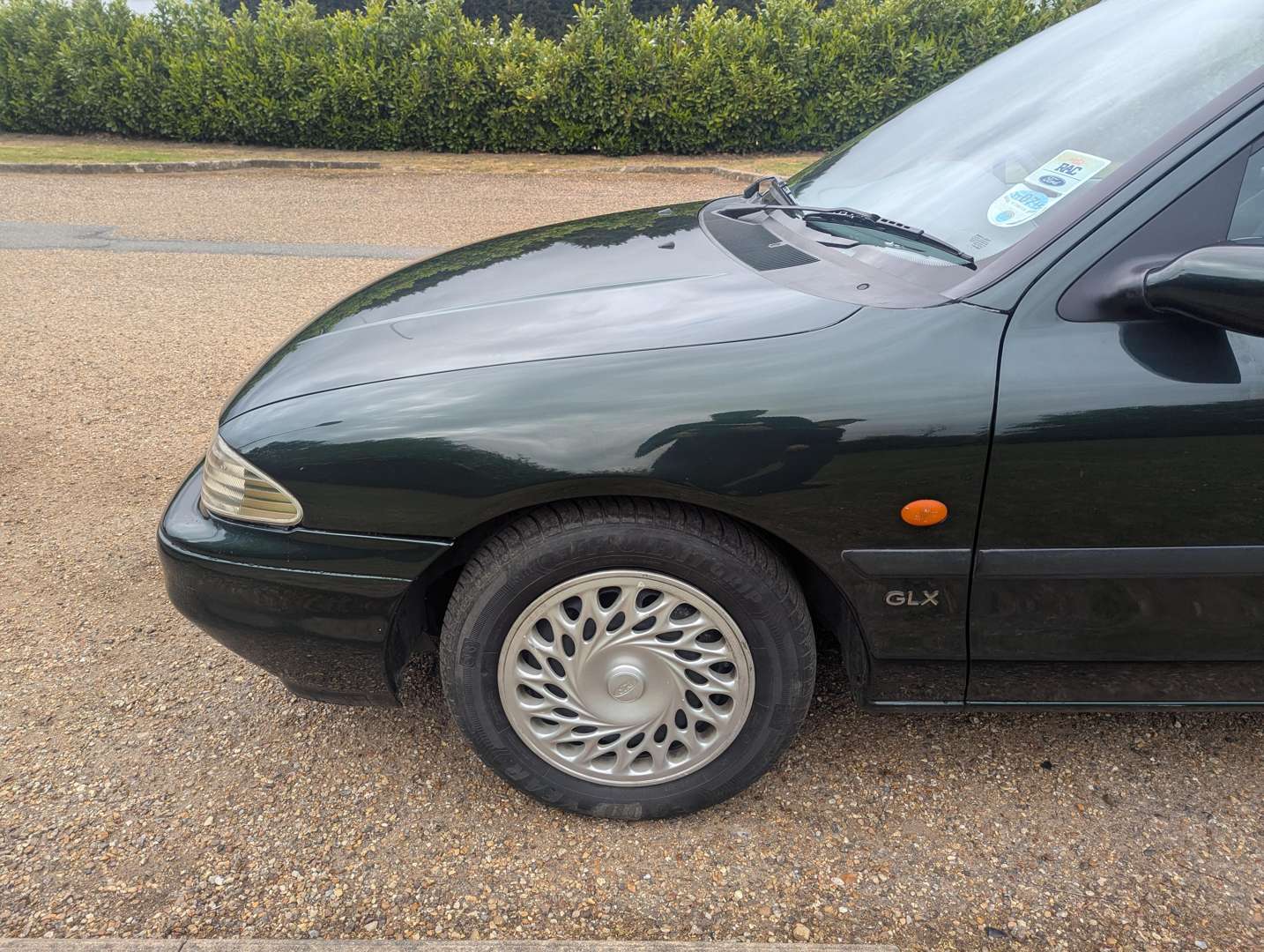 <p>1994 FORD MONDEO 2.0 GLX AUTO MKI ESTATE</p>