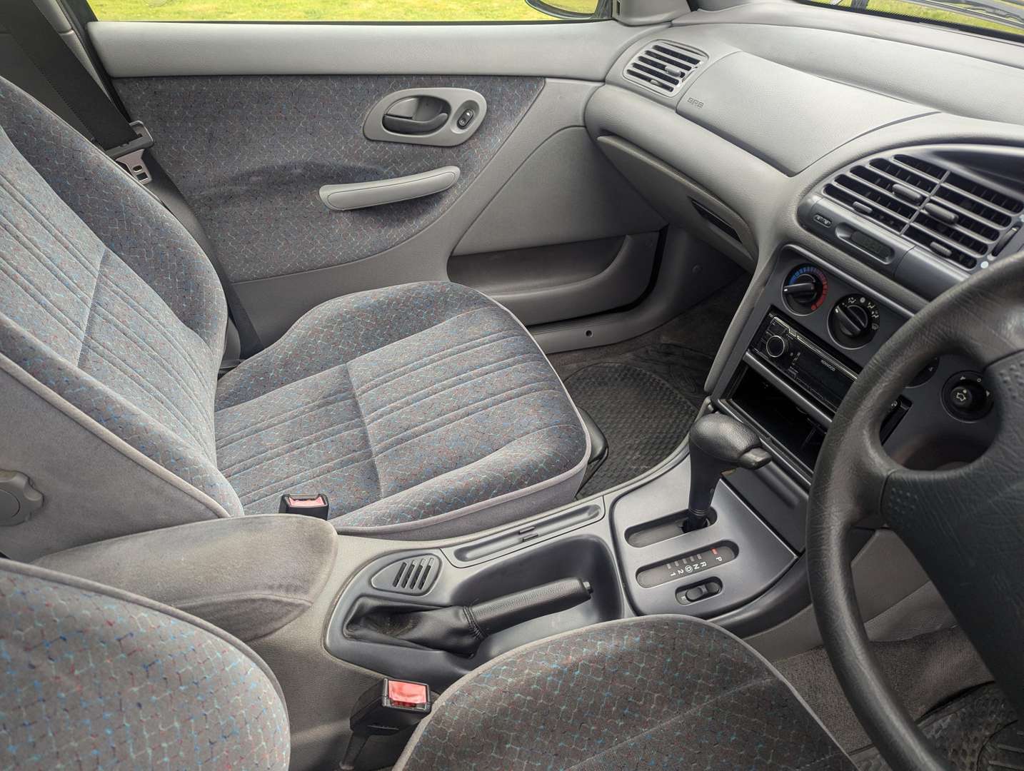 <p>1994 FORD MONDEO 2.0 GLX AUTO MKI ESTATE</p>