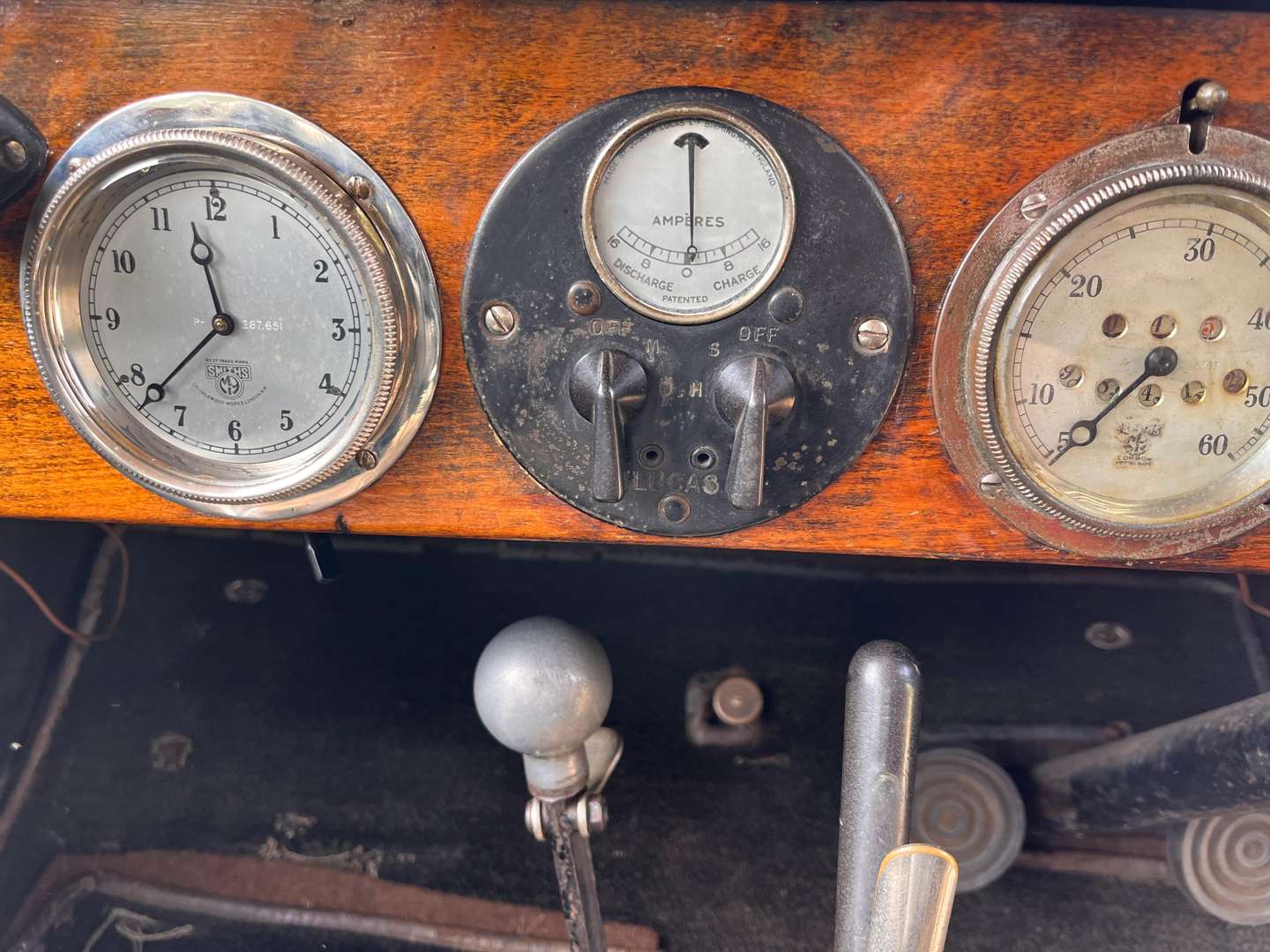 <p>1928 AUSTIN 12/4 HEAVY WINDSOR</p>