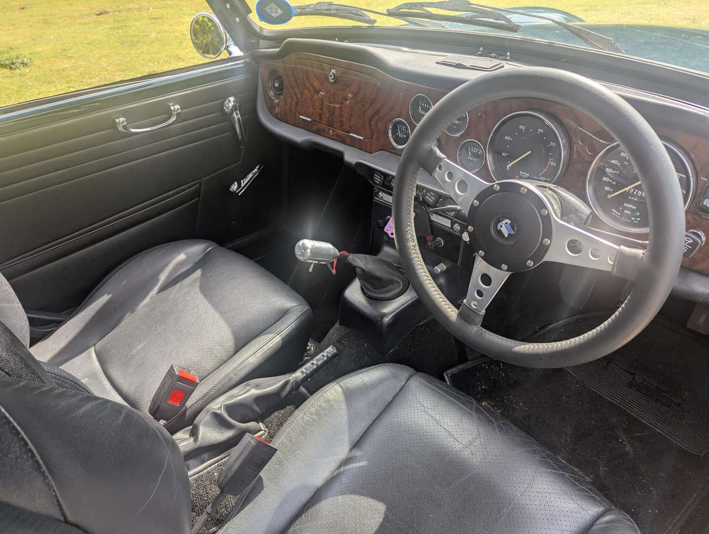 <p>1976 TRIUMPH TR6</p>