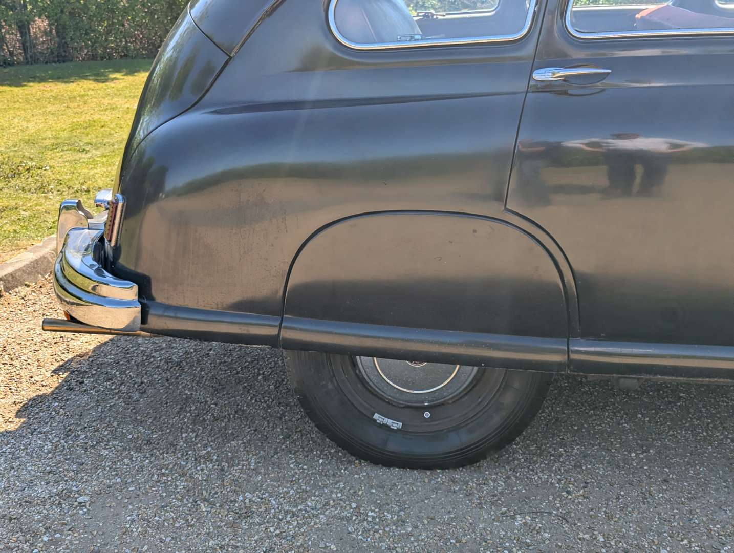 <p>1952 STANDARD VANGUARD</p>