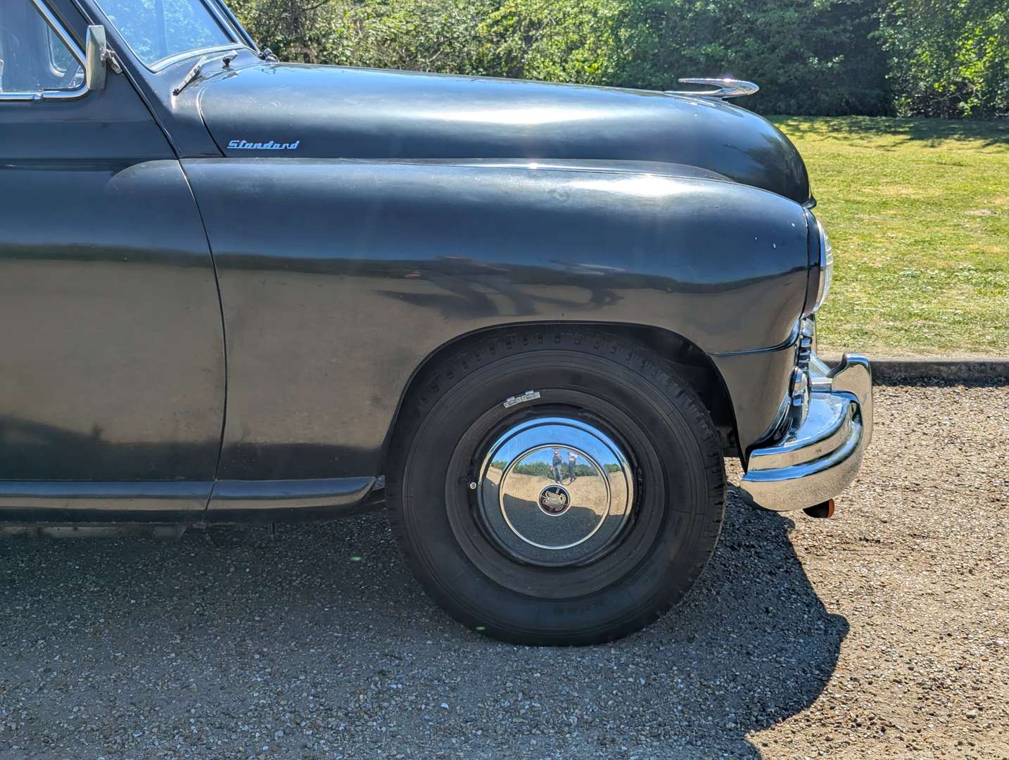 <p>1952 STANDARD VANGUARD</p>