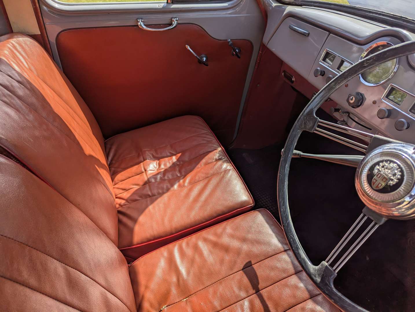 <p>1954 AUSTIN A40 SOMERSET</p>