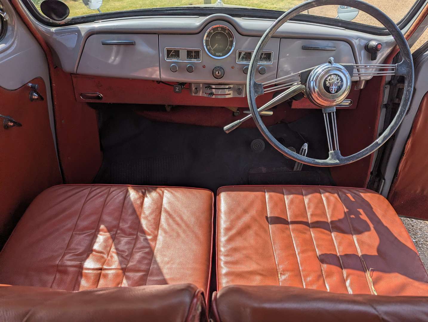 <p>1954 AUSTIN A40 SOMERSET</p>