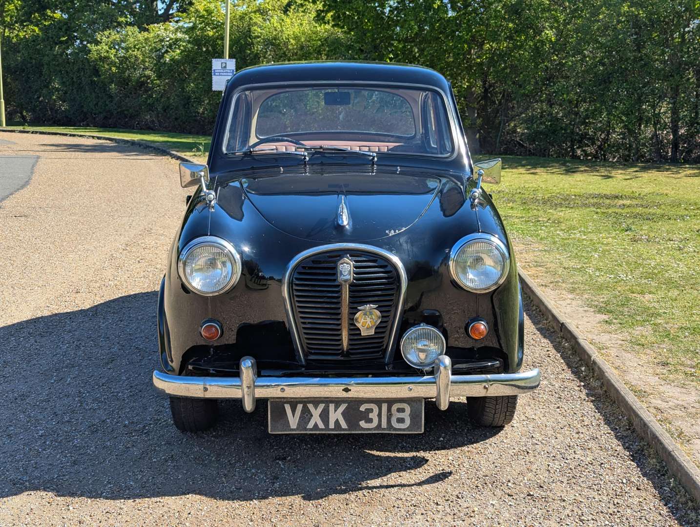 <p>1958 AUSTIN A35</p>