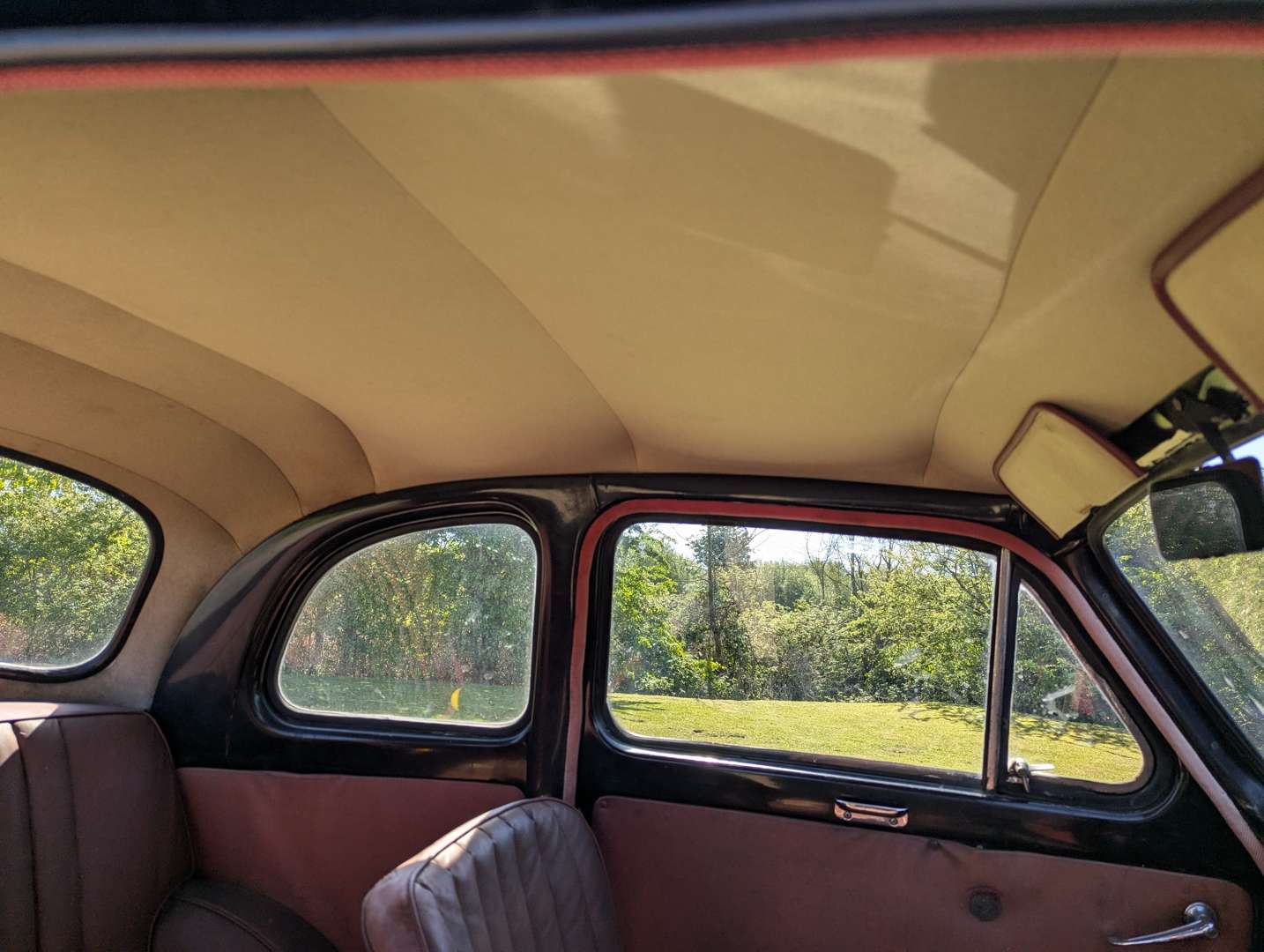 <p>1958 AUSTIN A35</p>