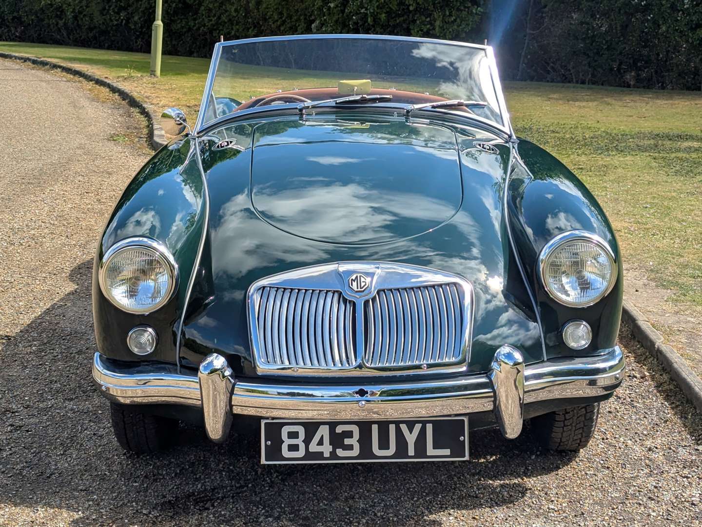 <p>1956 MG A ROADSTER</p>