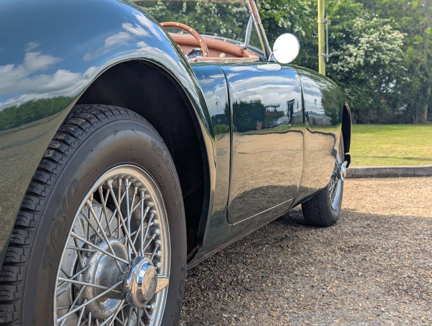 <p>1956 MG A ROADSTER</p>