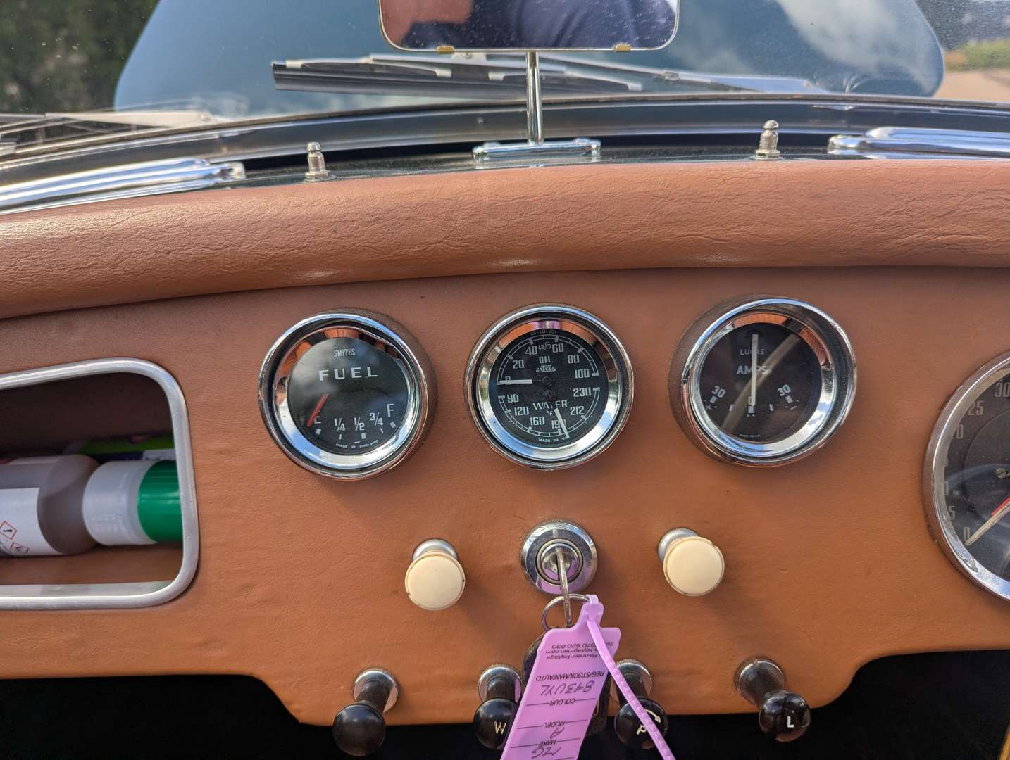 <p>1956 MG A ROADSTER</p>