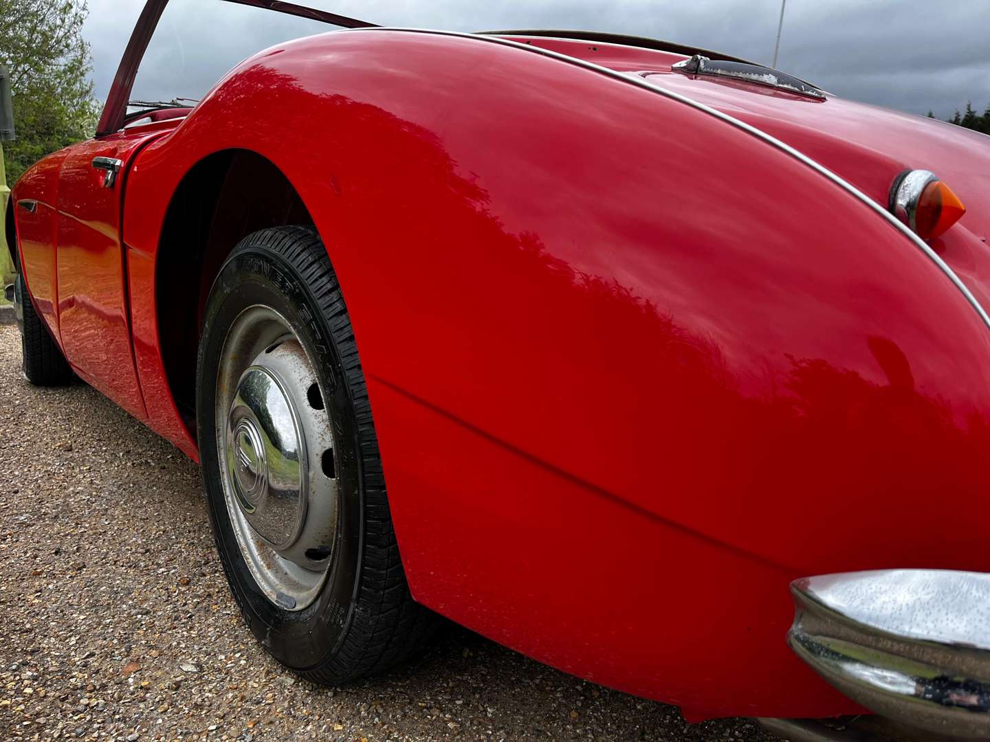 <p>1957 AUSTIN HEALEY 100/6</p>