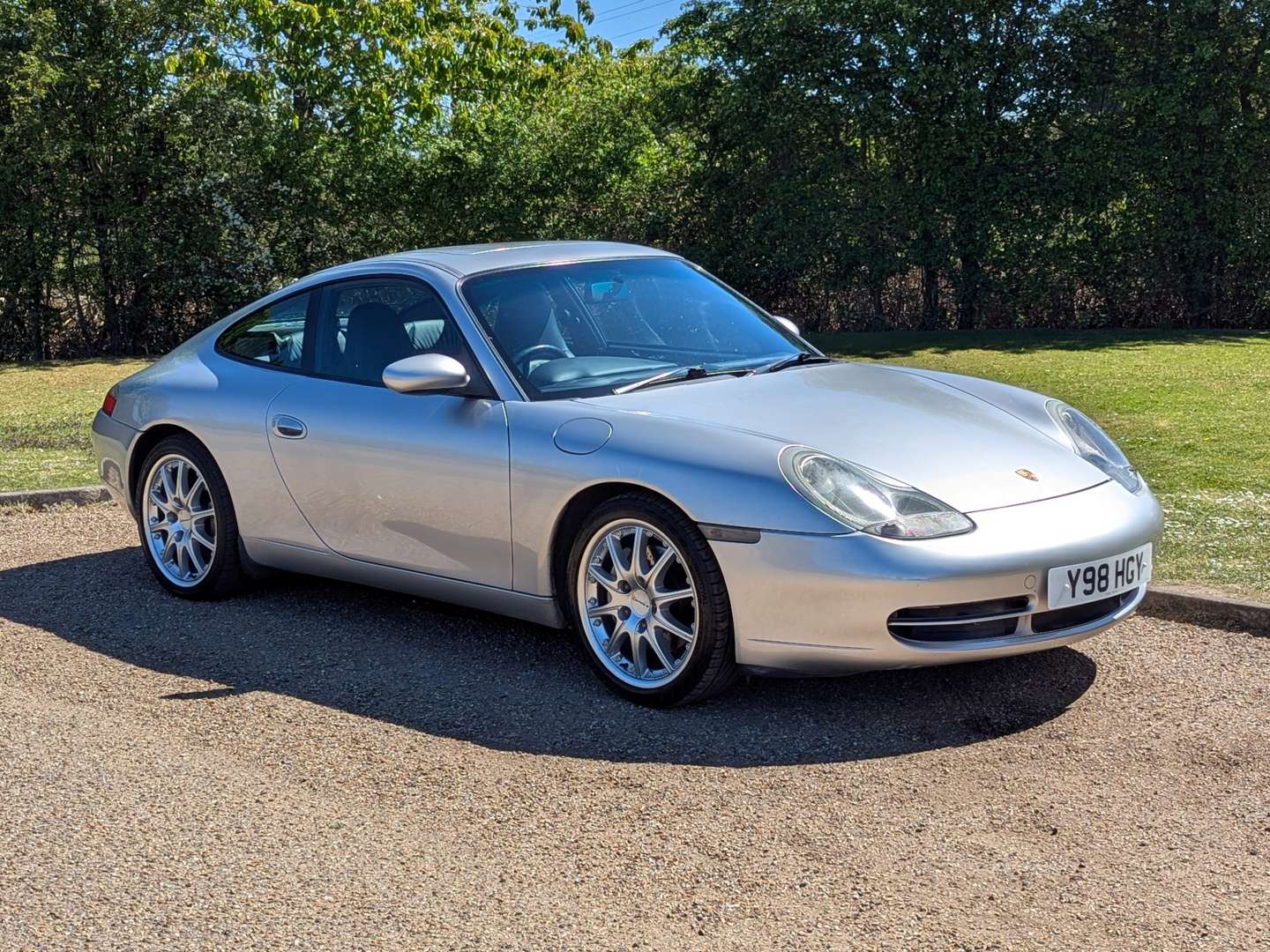 <p>2001 PORSCHE 911 CARRERA 4</p>