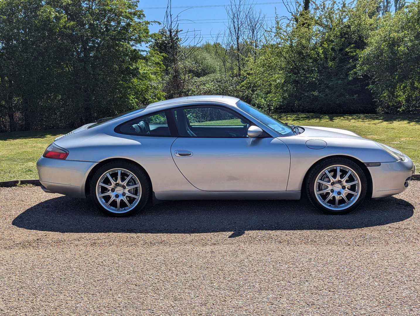 <p>2001 PORSCHE 911 CARRERA 4</p>