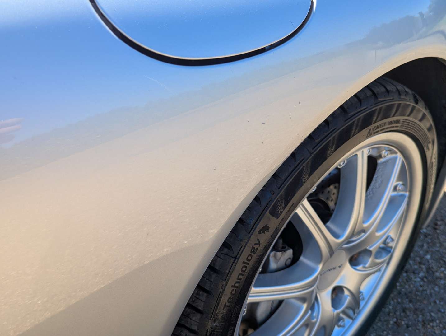 <p>2001 PORSCHE 911 CARRERA 4</p>