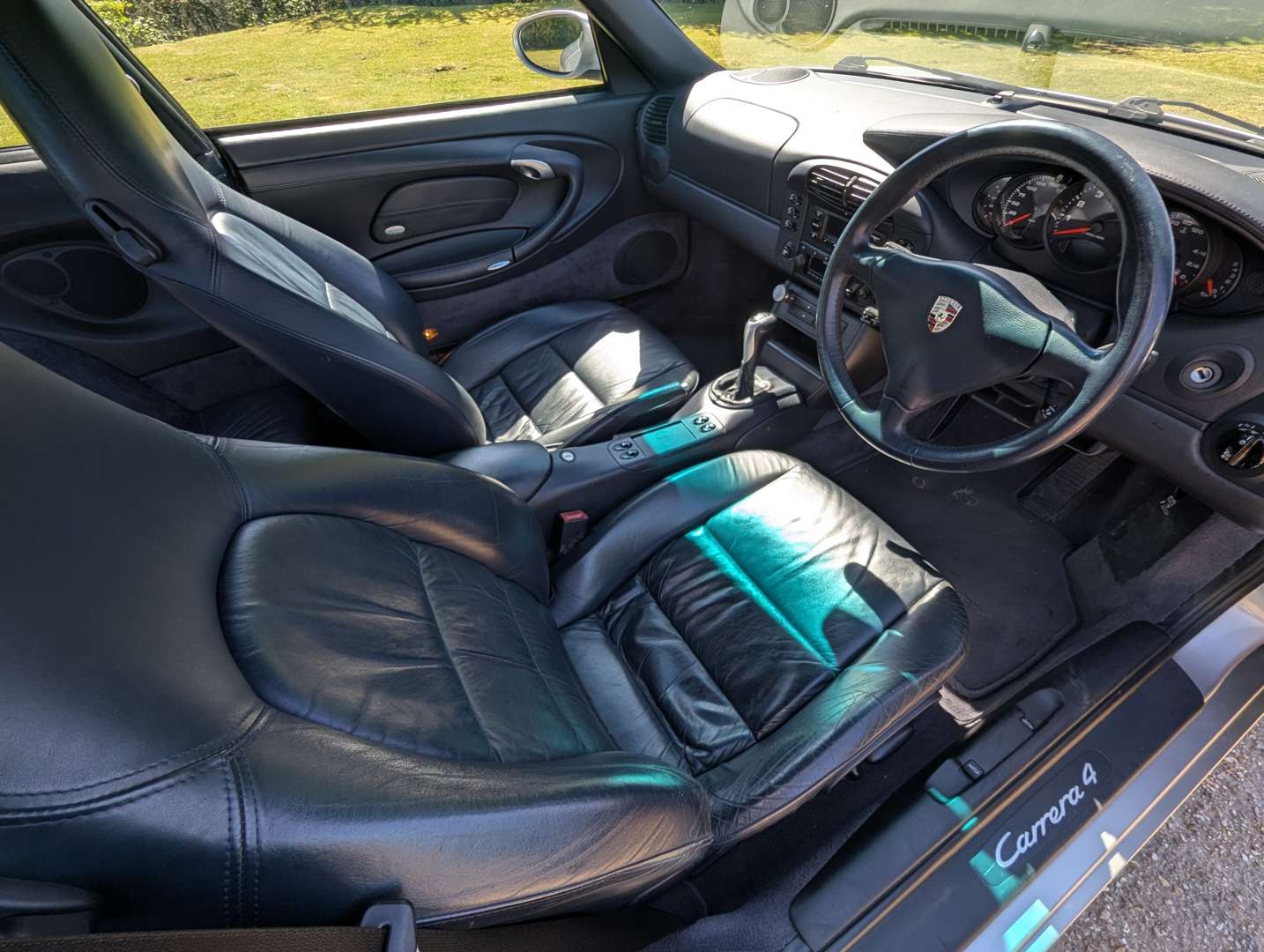 <p>2001 PORSCHE 911 CARRERA 4</p>