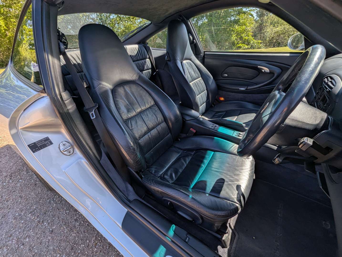 <p>2001 PORSCHE 911 CARRERA 4</p>