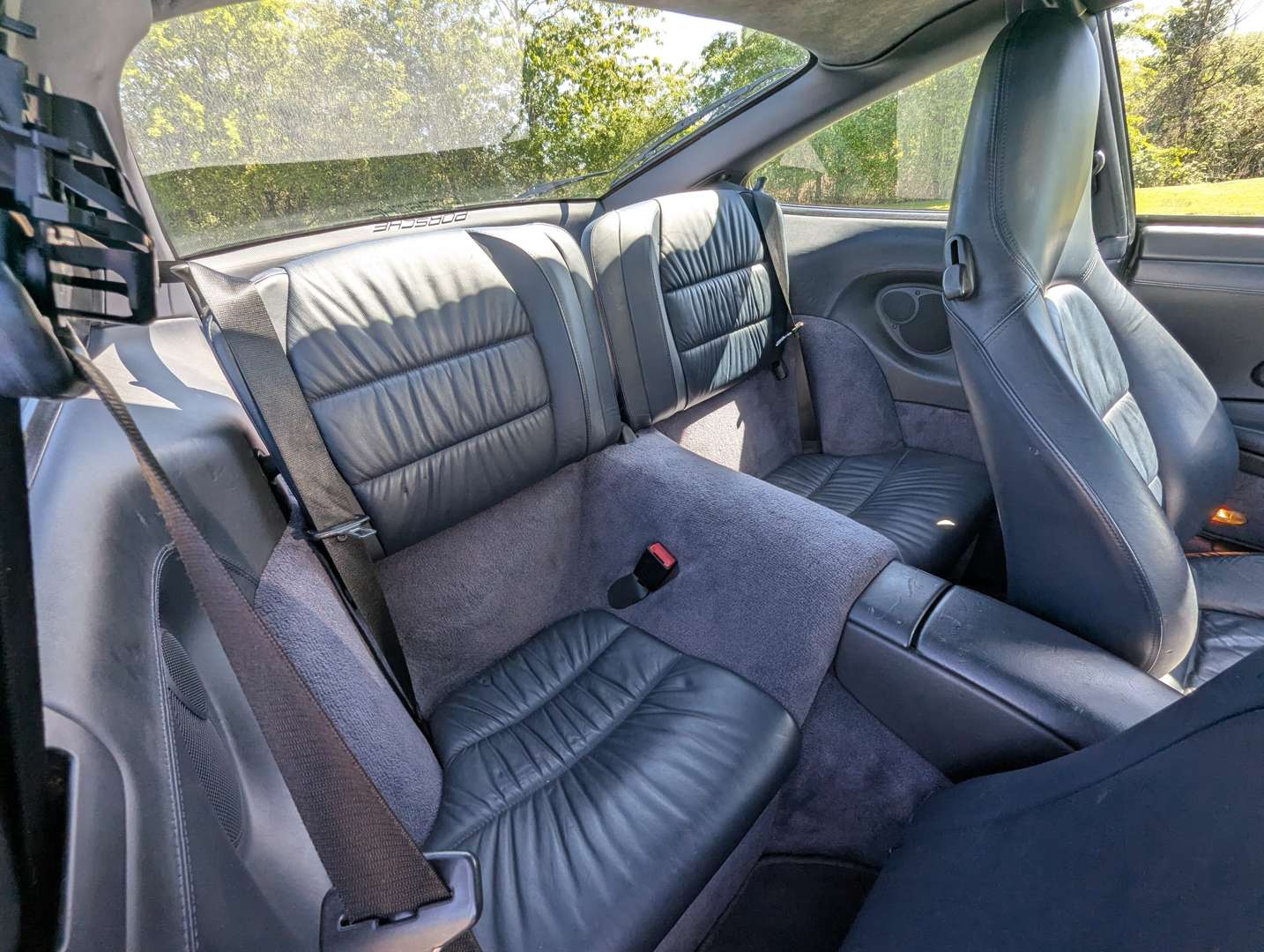 <p>2001 PORSCHE 911 CARRERA 4</p>
