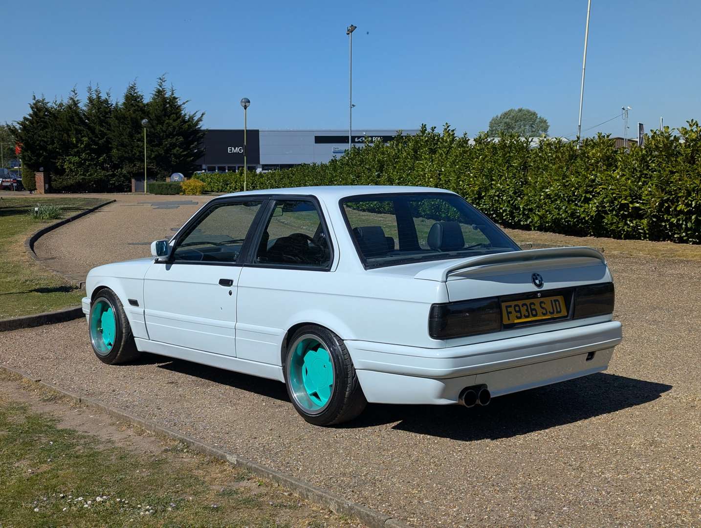 <p>1988 BMW E30 3 SERIES SE</p>