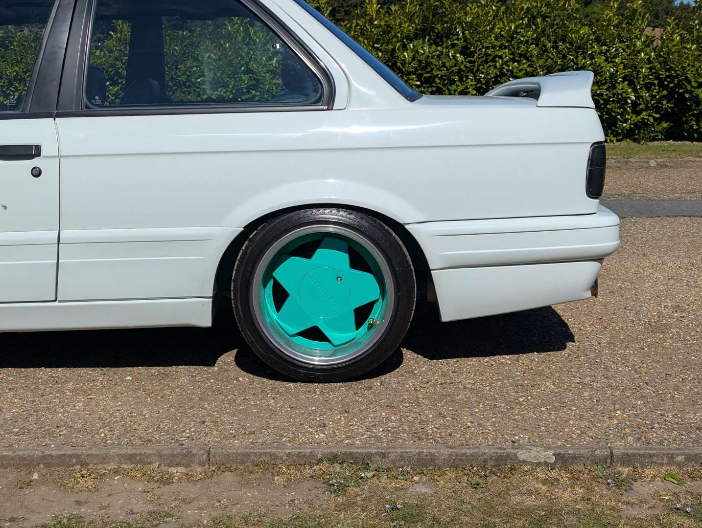<p>1988 BMW E30 3 SERIES SE</p>