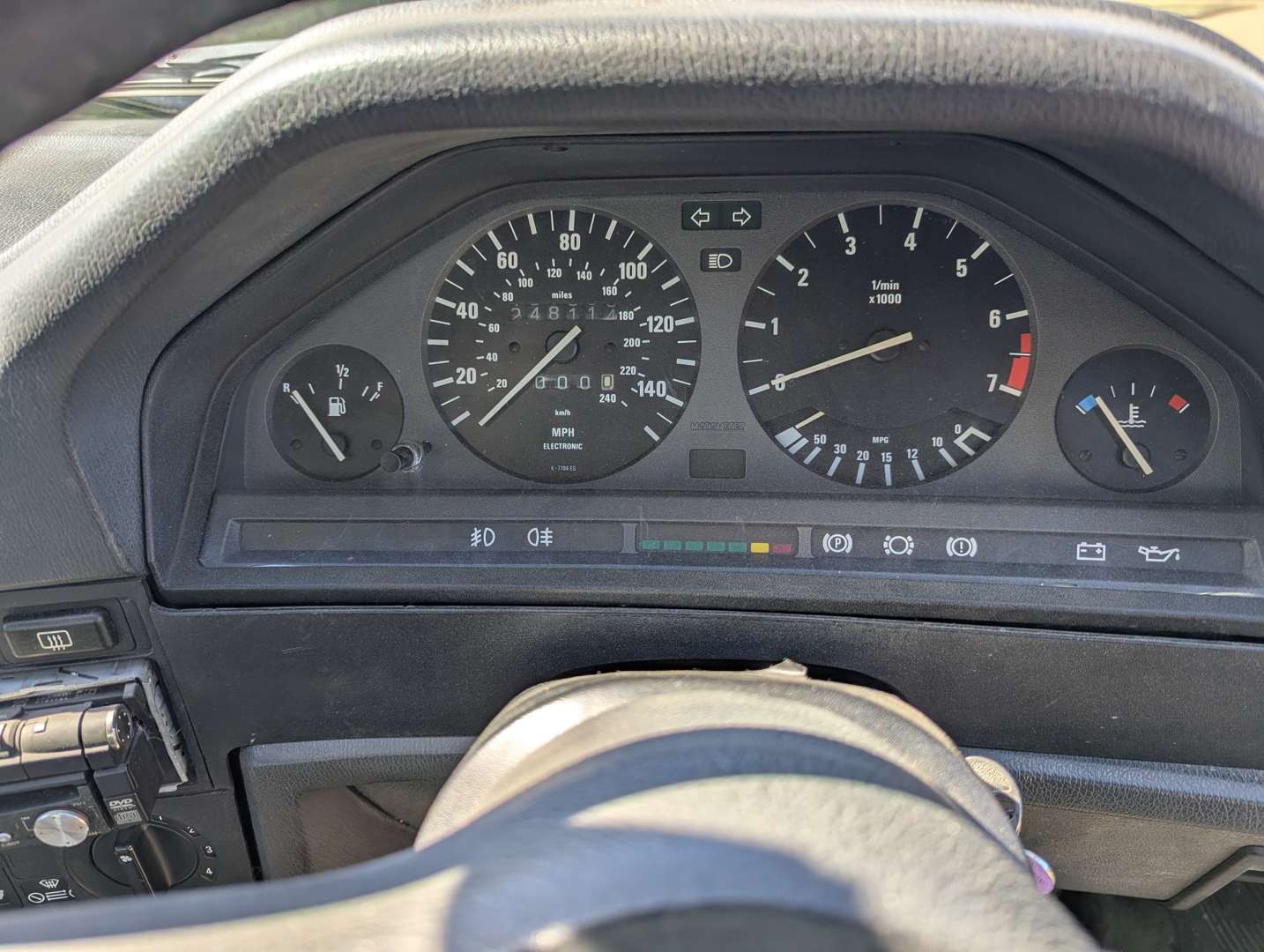 <p>1988 BMW E30 3 SERIES SE</p>