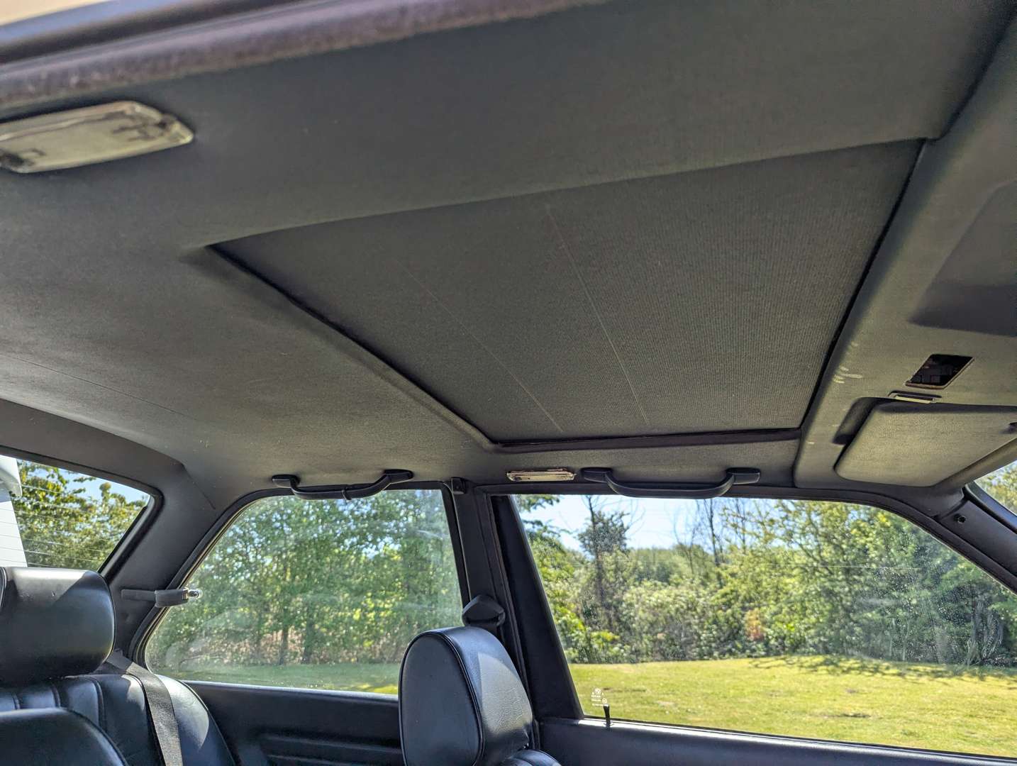 <p>1988 BMW E30 3 SERIES SE</p>