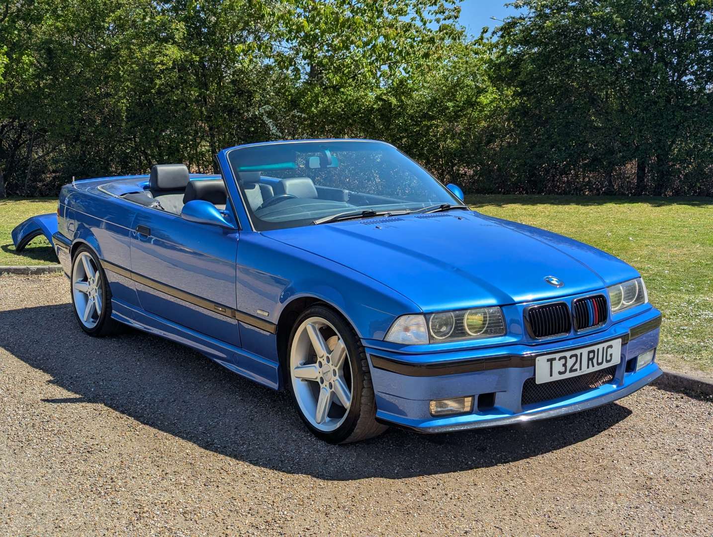 <p>1999 BMW M3 EVOLUTION E36</p>