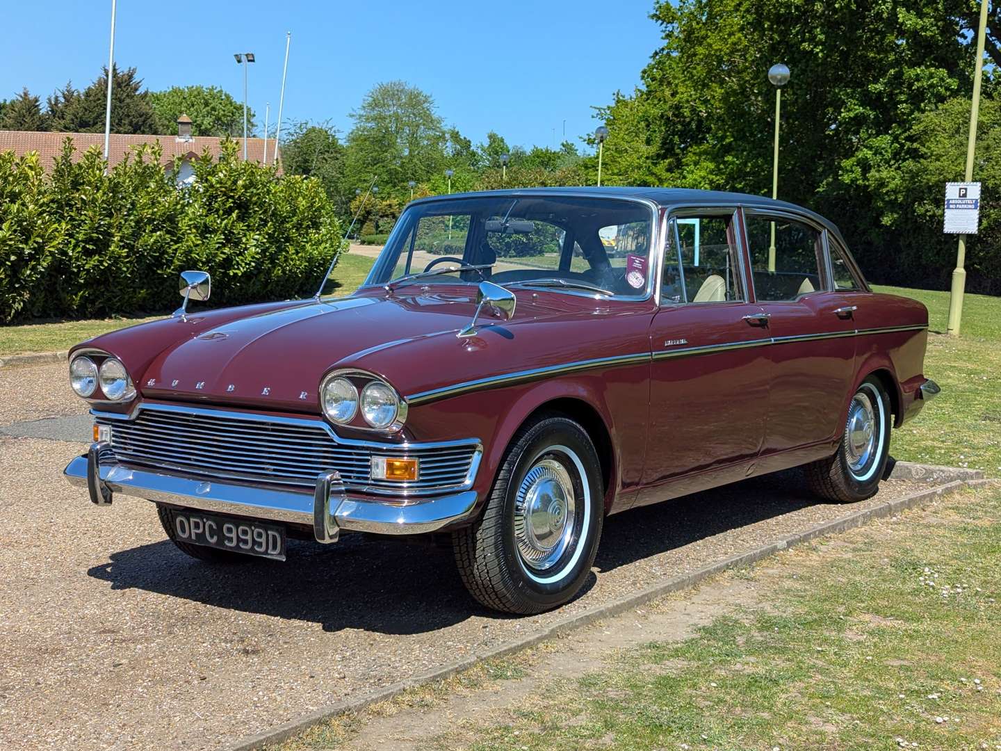 <p>1966 HUMBER IMPERIAL</p>