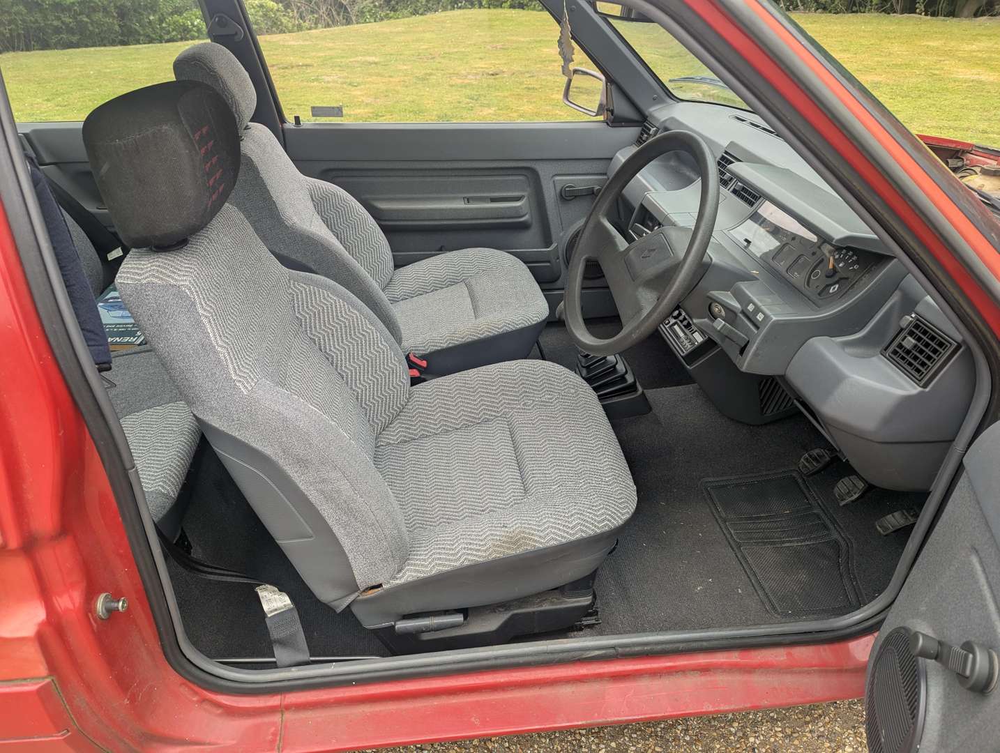 <p>1989 RENAULT 5 GTS</p>