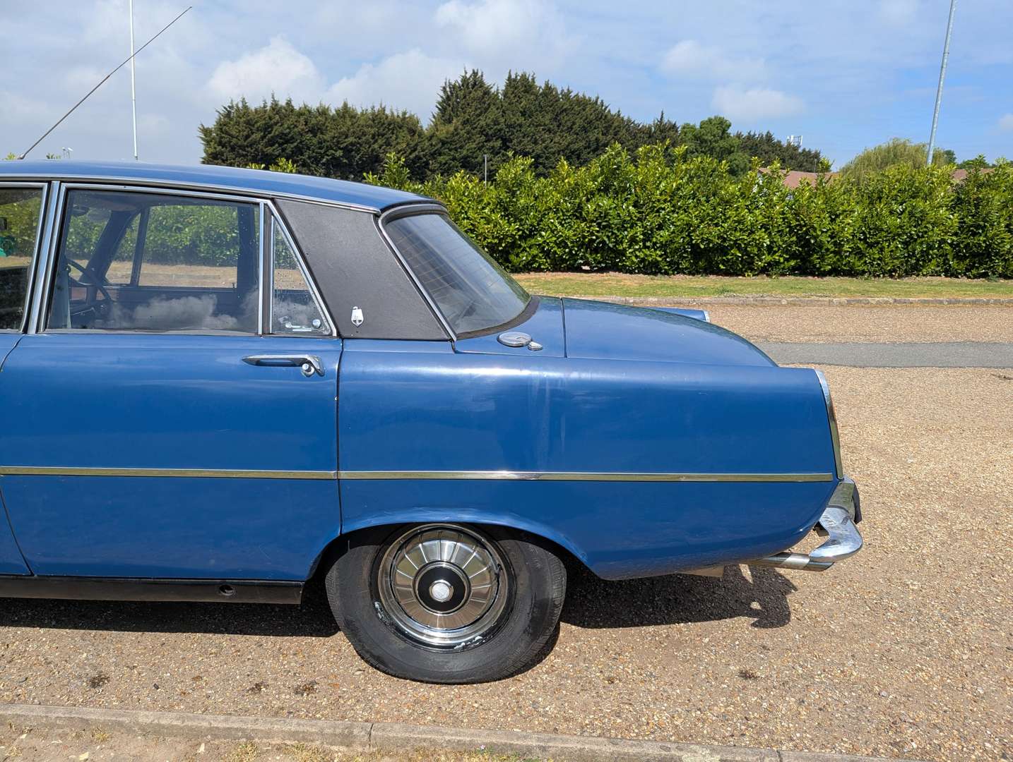 <p>1971 ROVER P6 3500 AUTO</p>