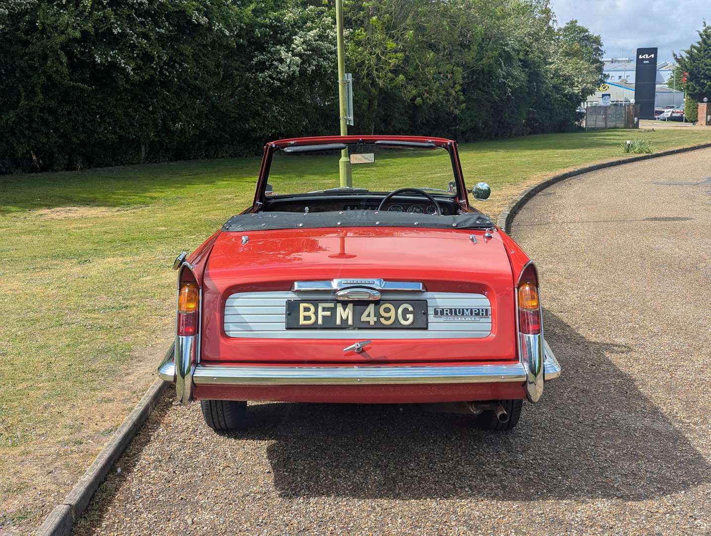 <p>1969 TRIUMPH VITESSE MKII</p>