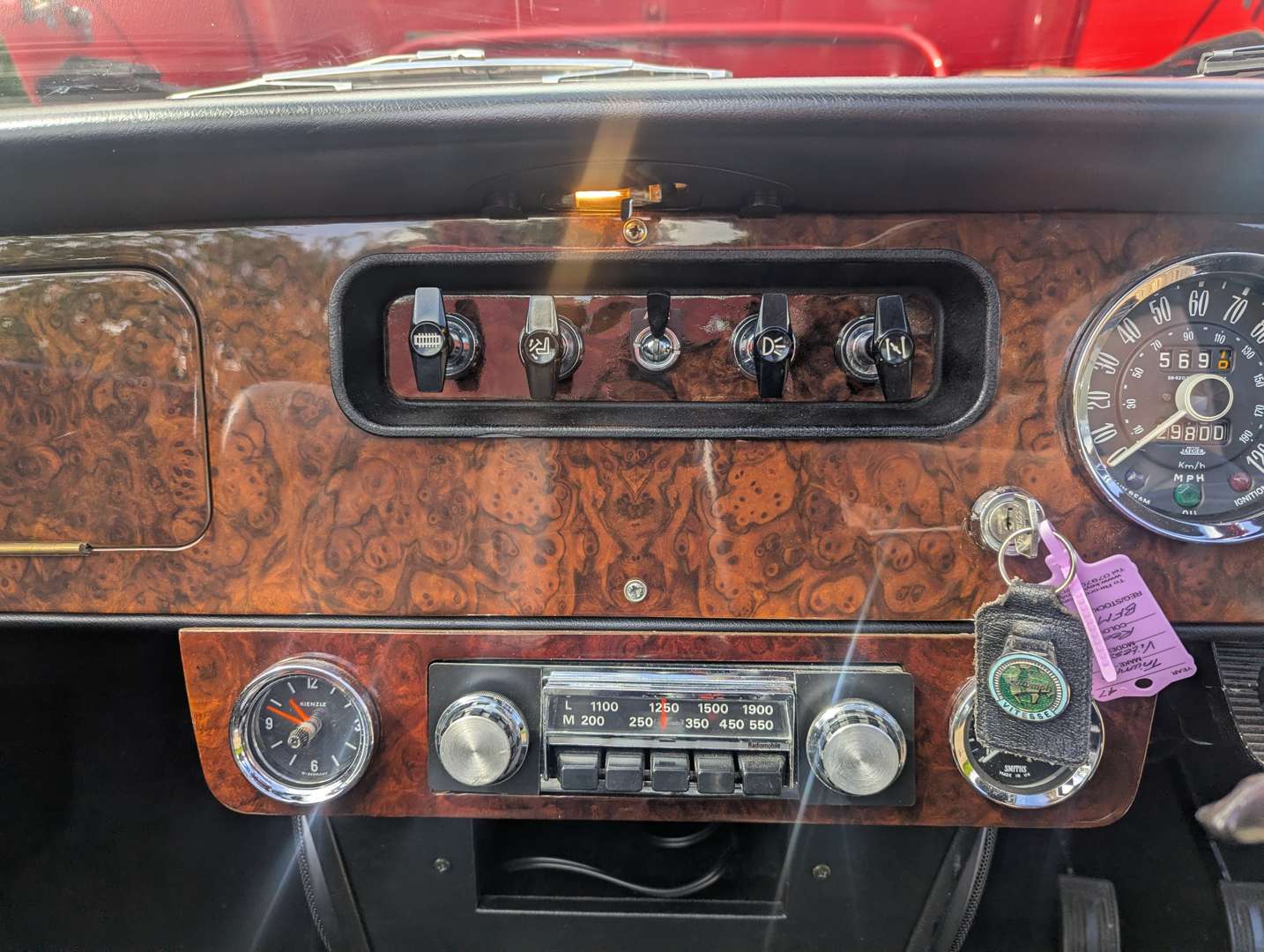 <p>1969 TRIUMPH VITESSE MKII</p>