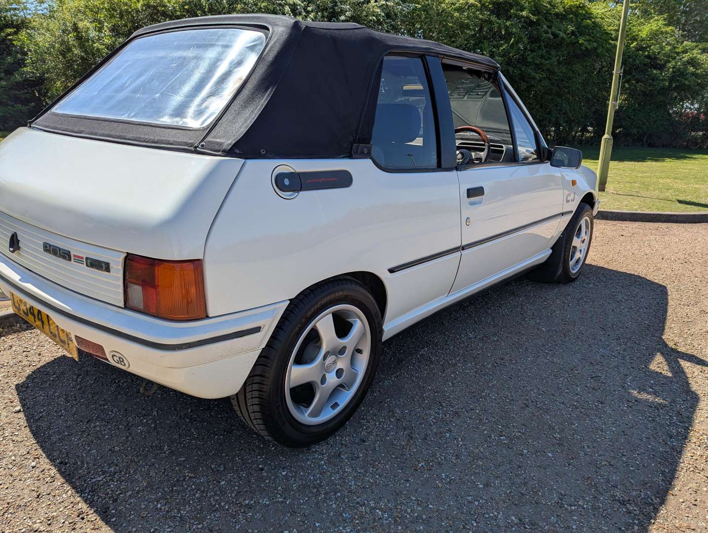 <p>1990 PEUGEOT 205 CJ JUNIOR</p>