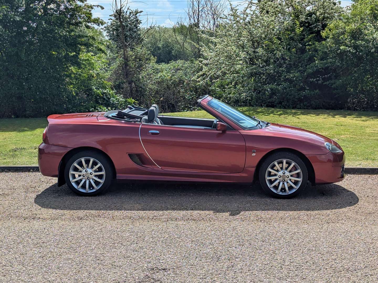 <p>2005 MG TF SPARK 115</p>