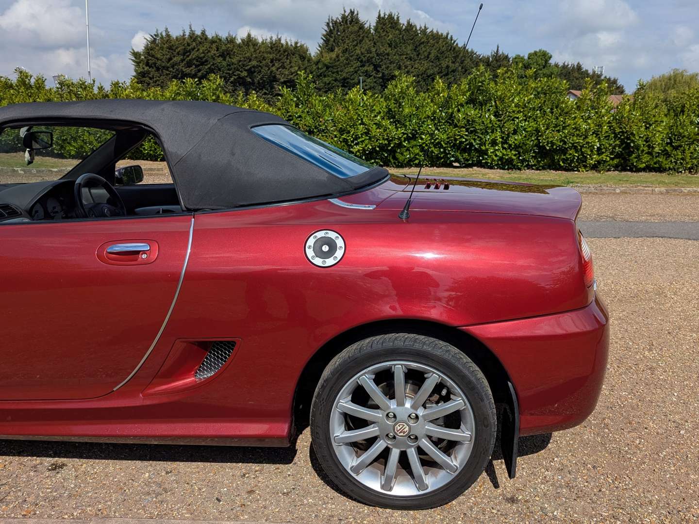 <p>2005 MG TF SPARK 115</p>