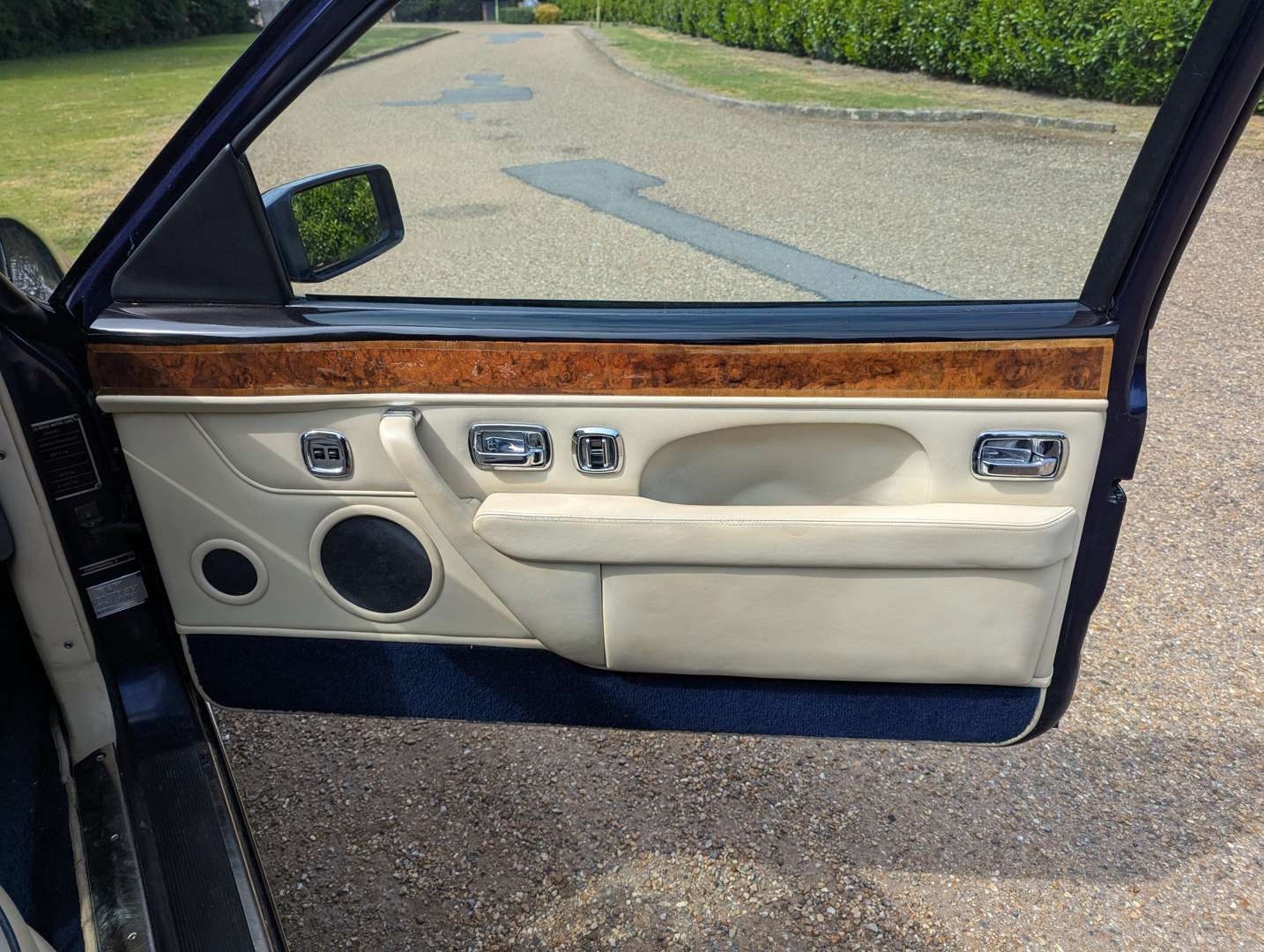<p>1996 BENTLEY CONTINENTAL R</p>