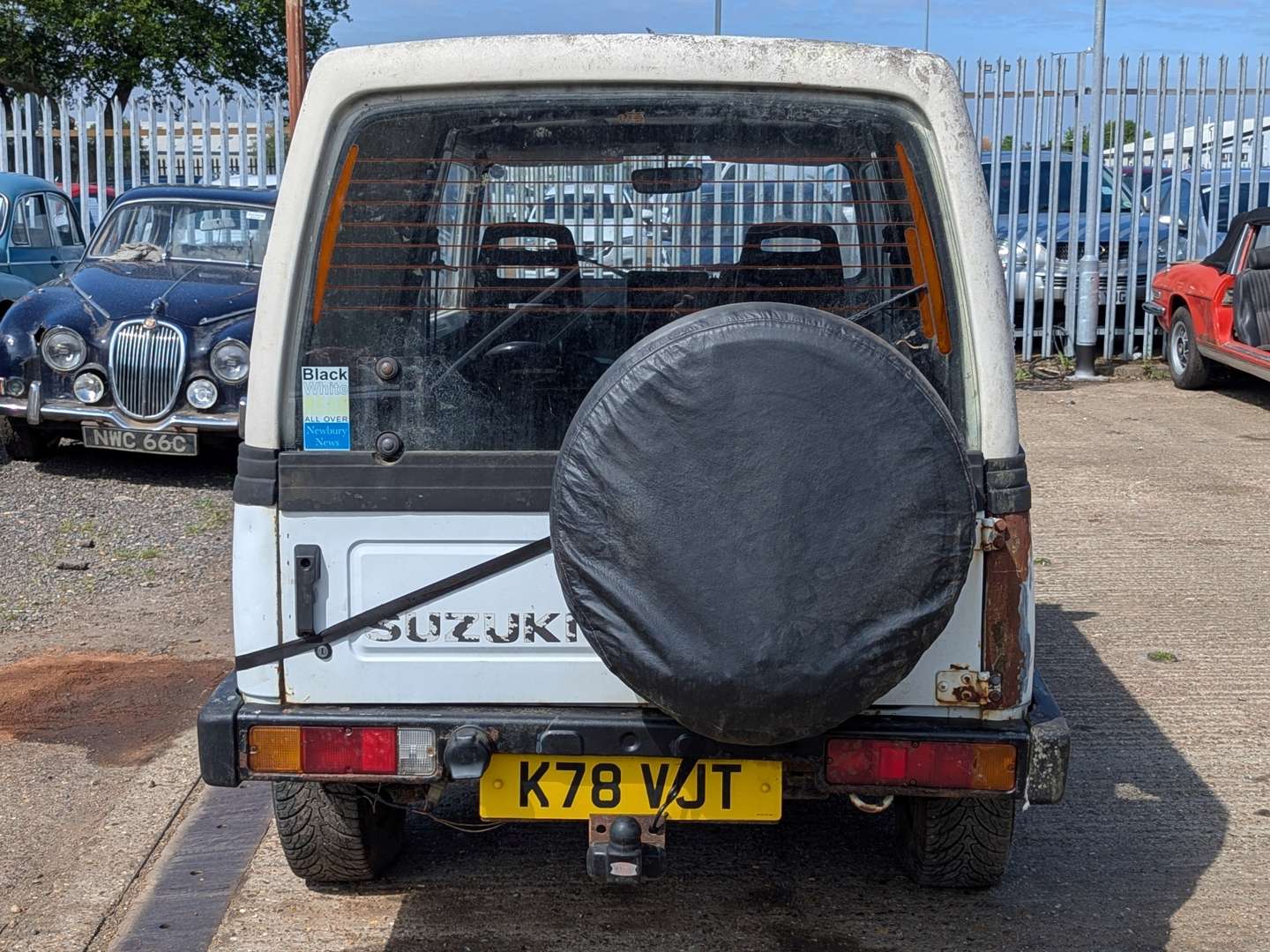 <p>1993 SUZUKI SAMURAI SPORT</p>