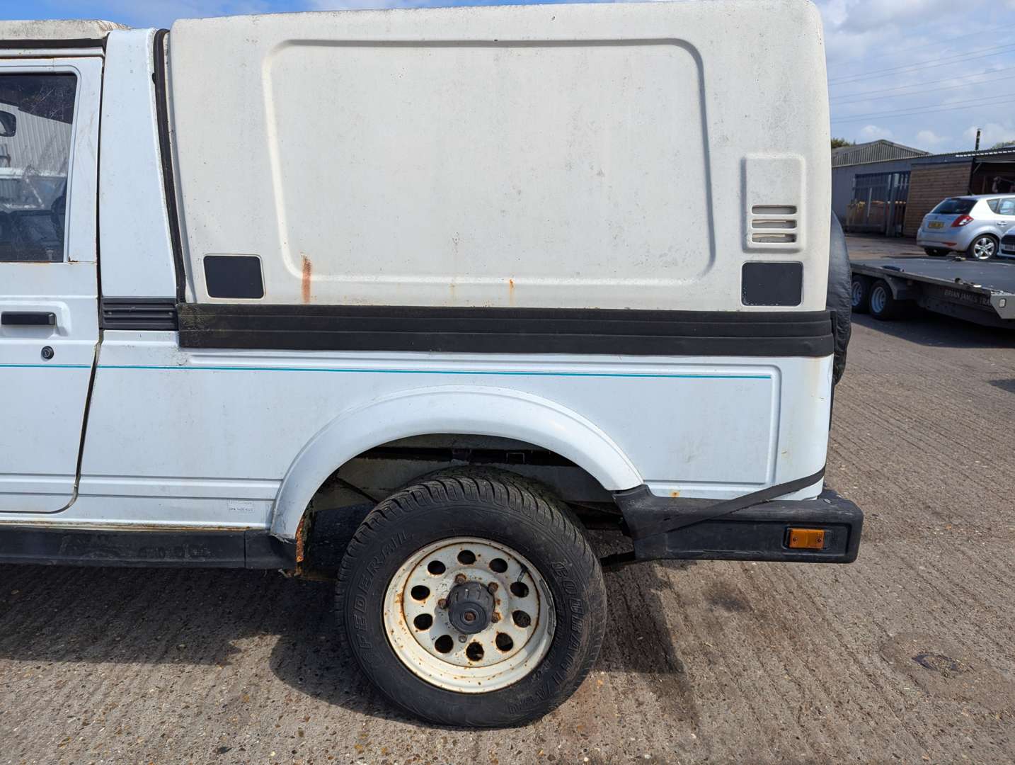 <p>1993 SUZUKI SAMURAI SPORT</p>