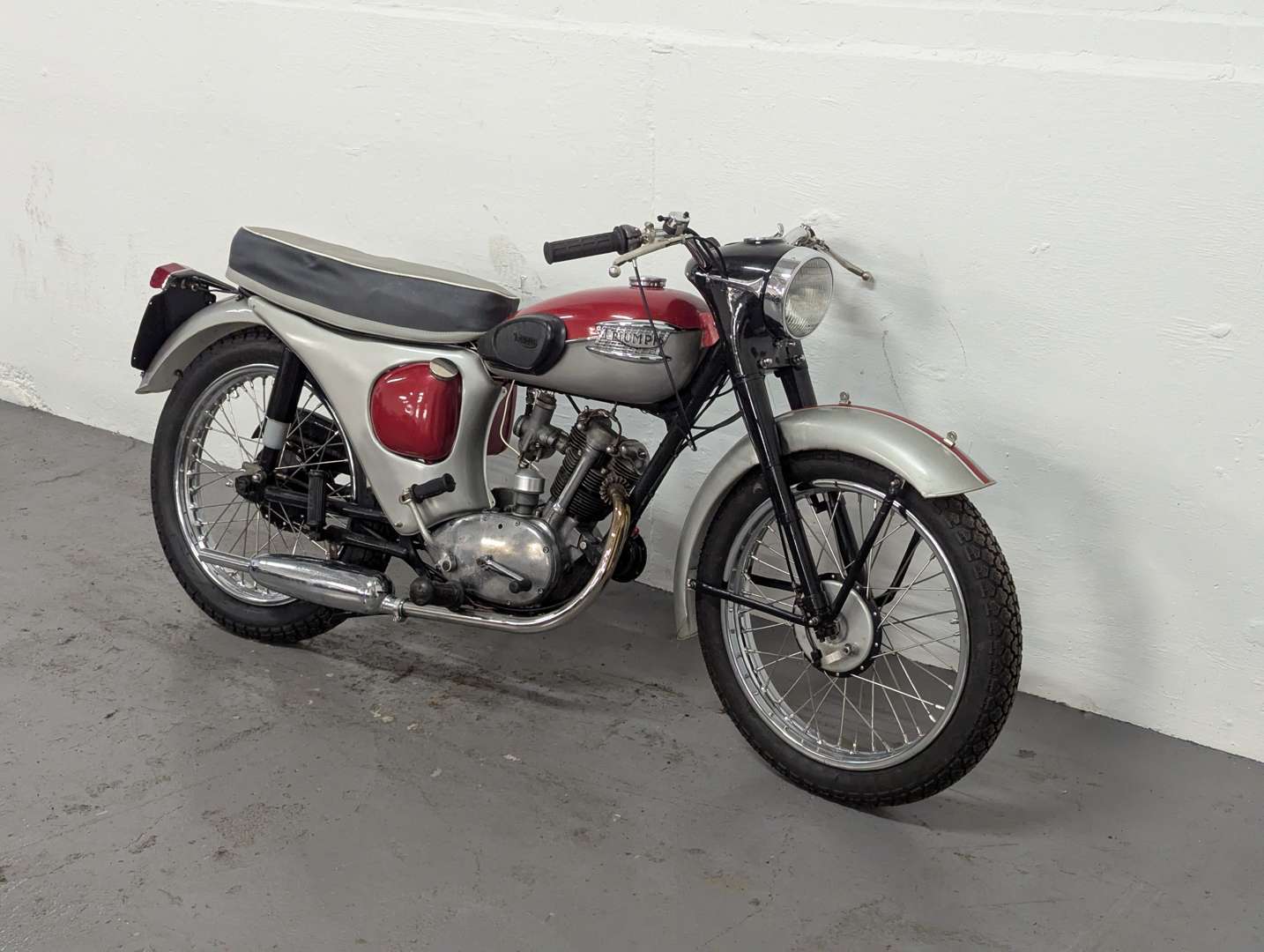 <p>1959 TRIUMPH TIGER CUB</p>