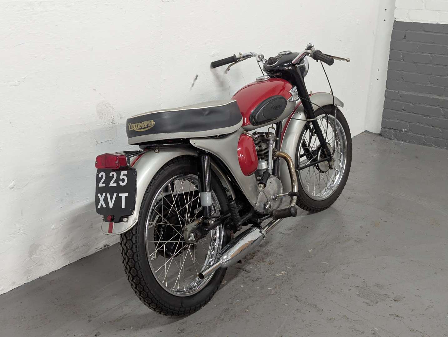 <p>1959 TRIUMPH TIGER CUB</p>
