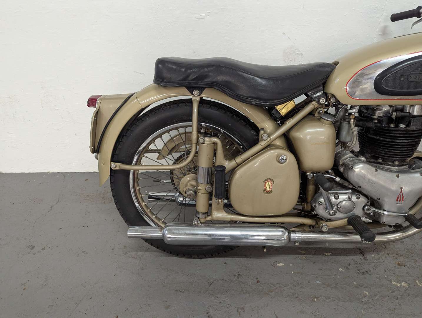 <p>1953 BSA GOLDEN FLASH 650CC</p>