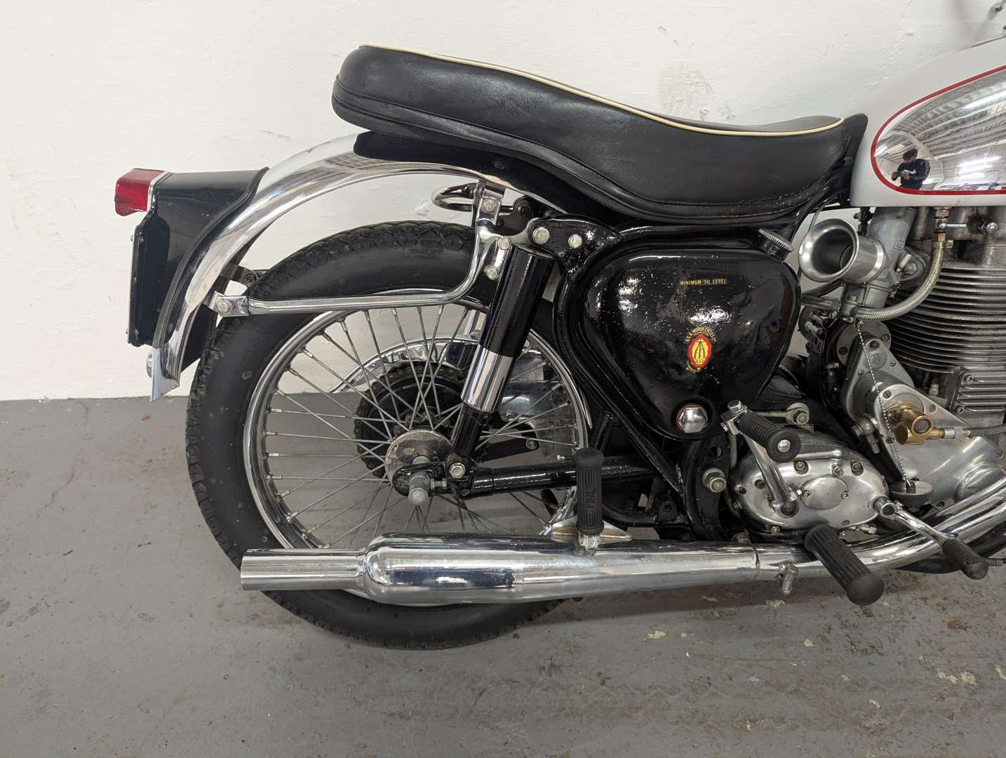 <p>1962 BSA GOLDSTAR 500CC</p>