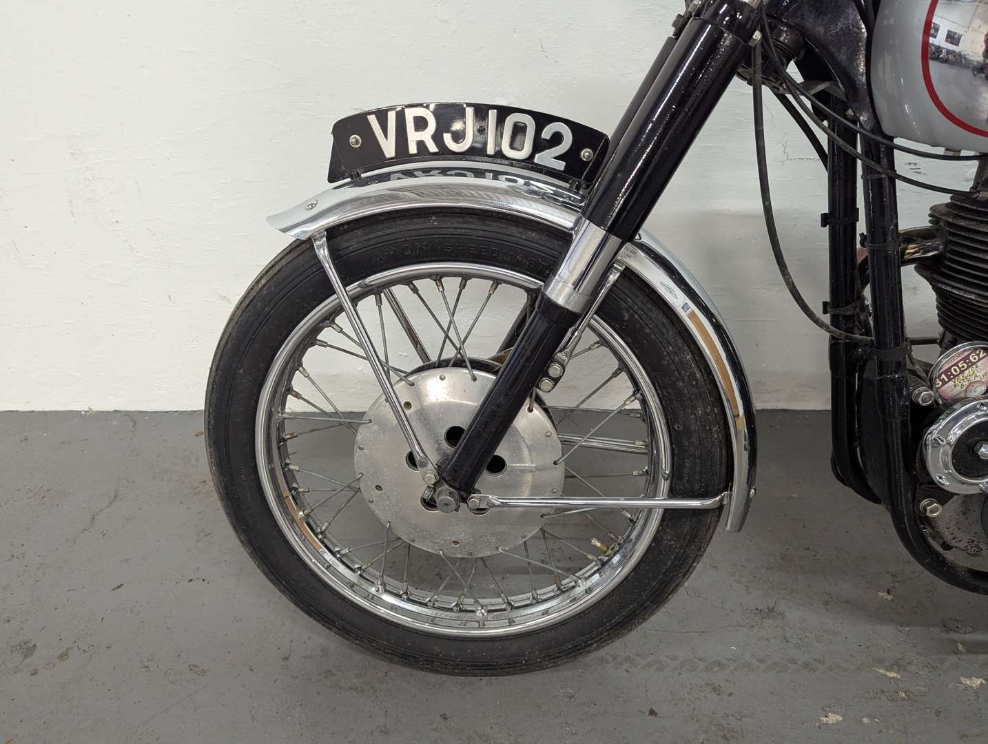 <p>1962 BSA GOLDSTAR 500CC</p>