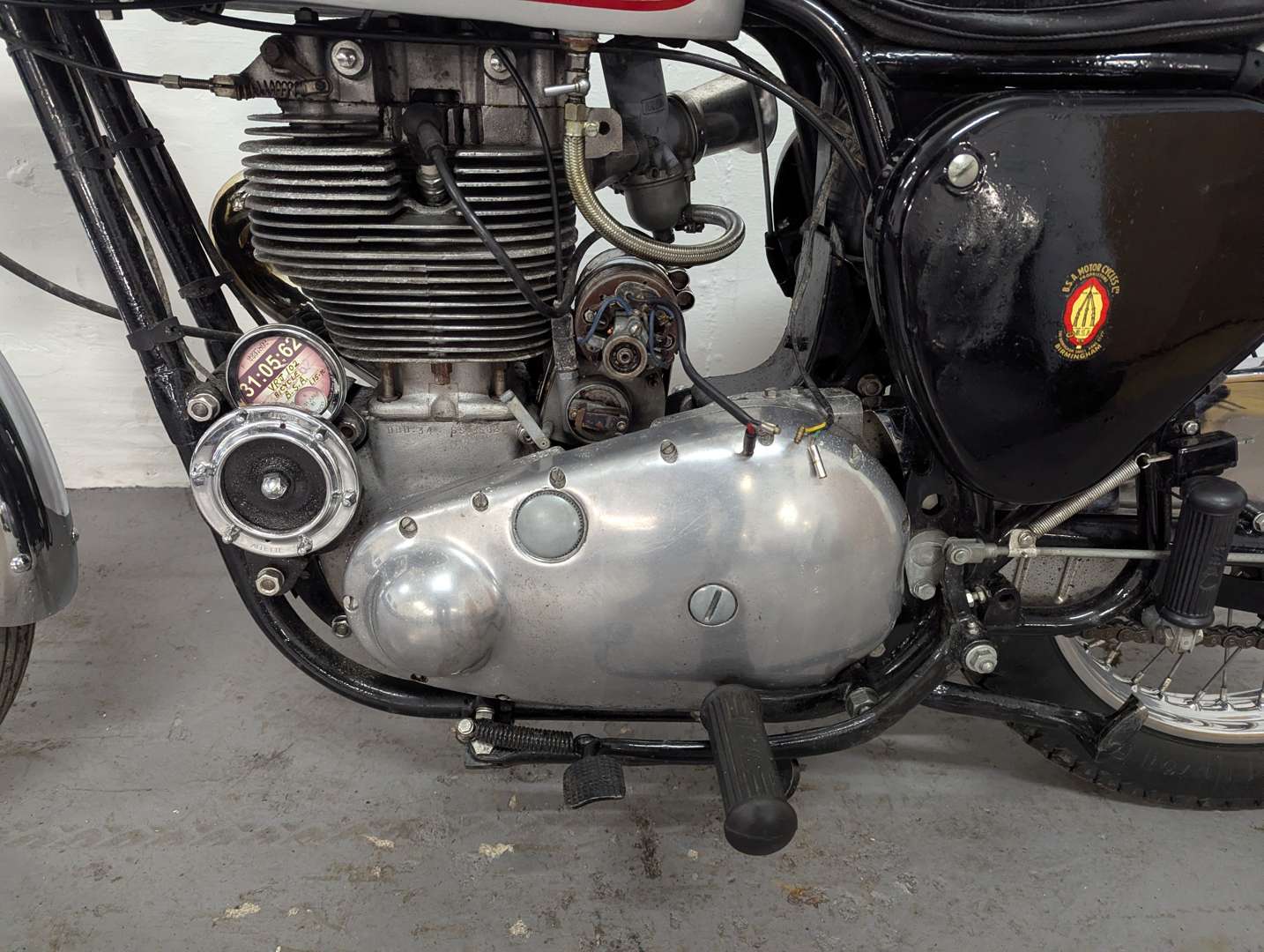 <p>1962 BSA GOLDSTAR 500CC</p>