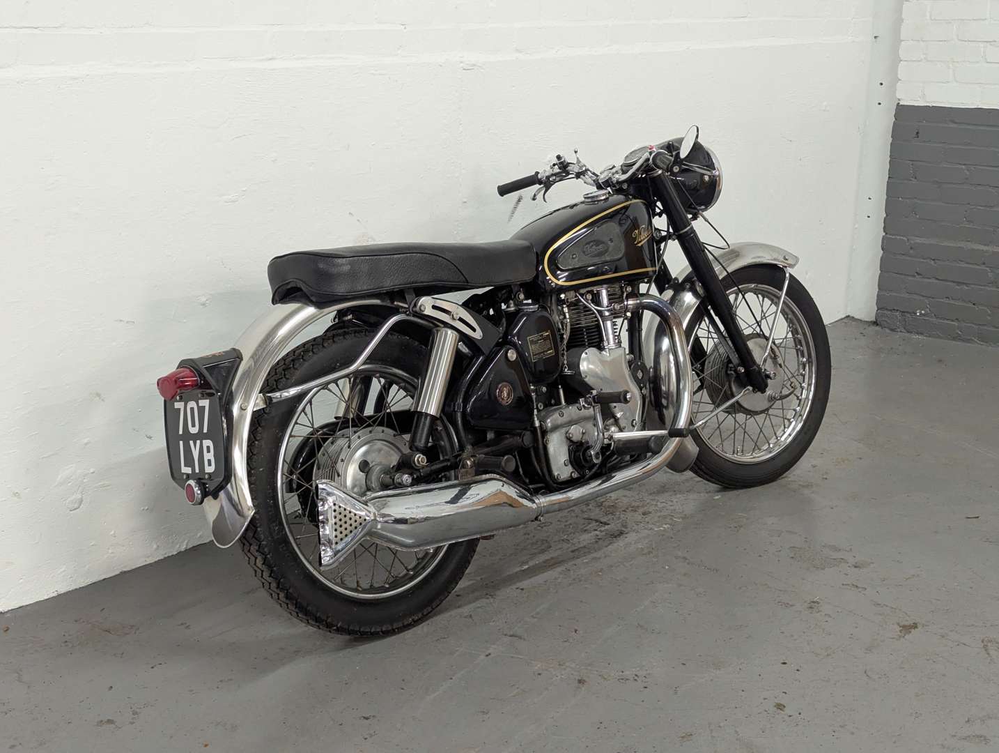 <p>1961 VELOCETTE VENOM 500CC</p>
