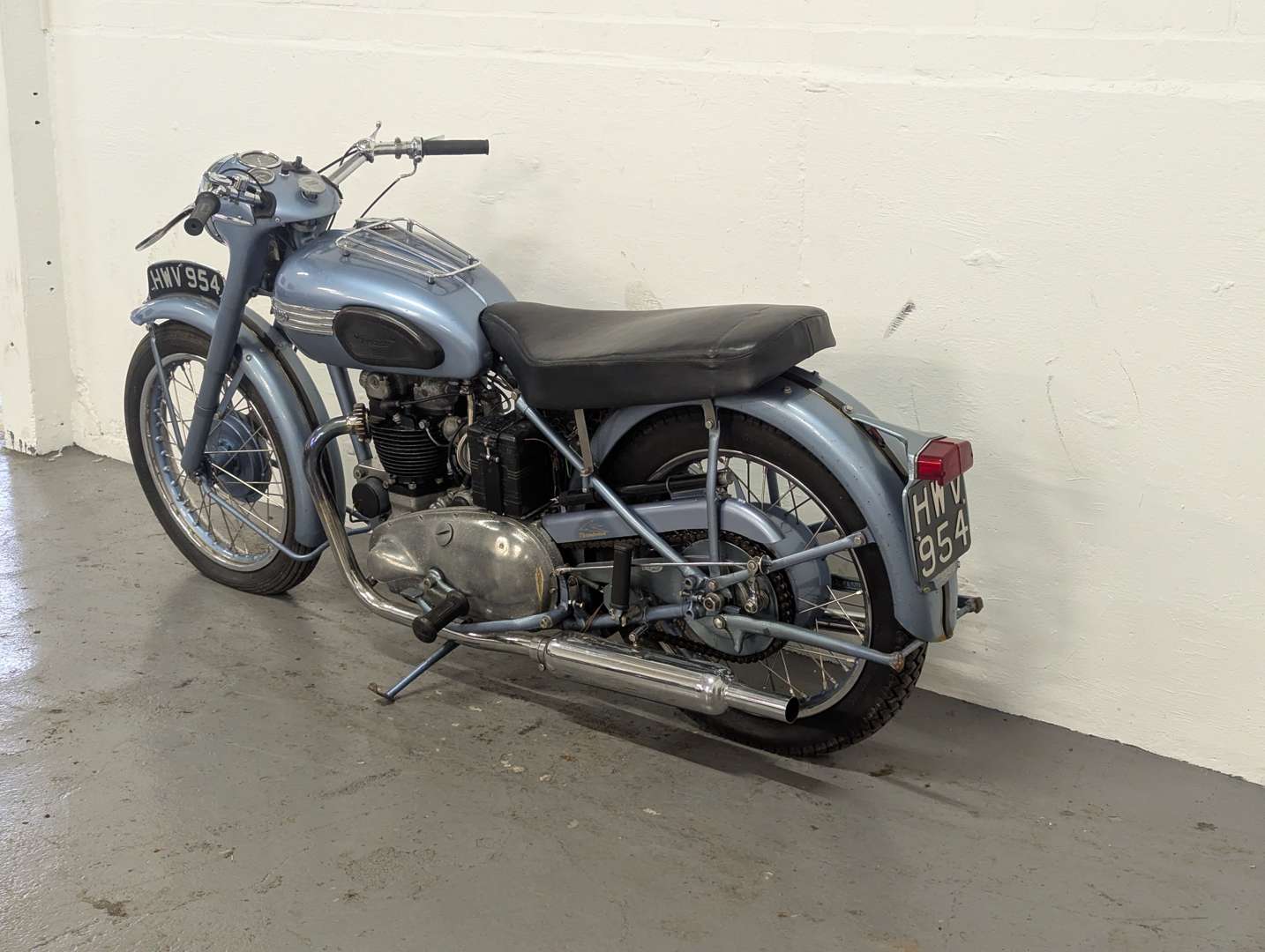 <p>1952 TRIUMPH THUNDERBIRD 650CC</p>