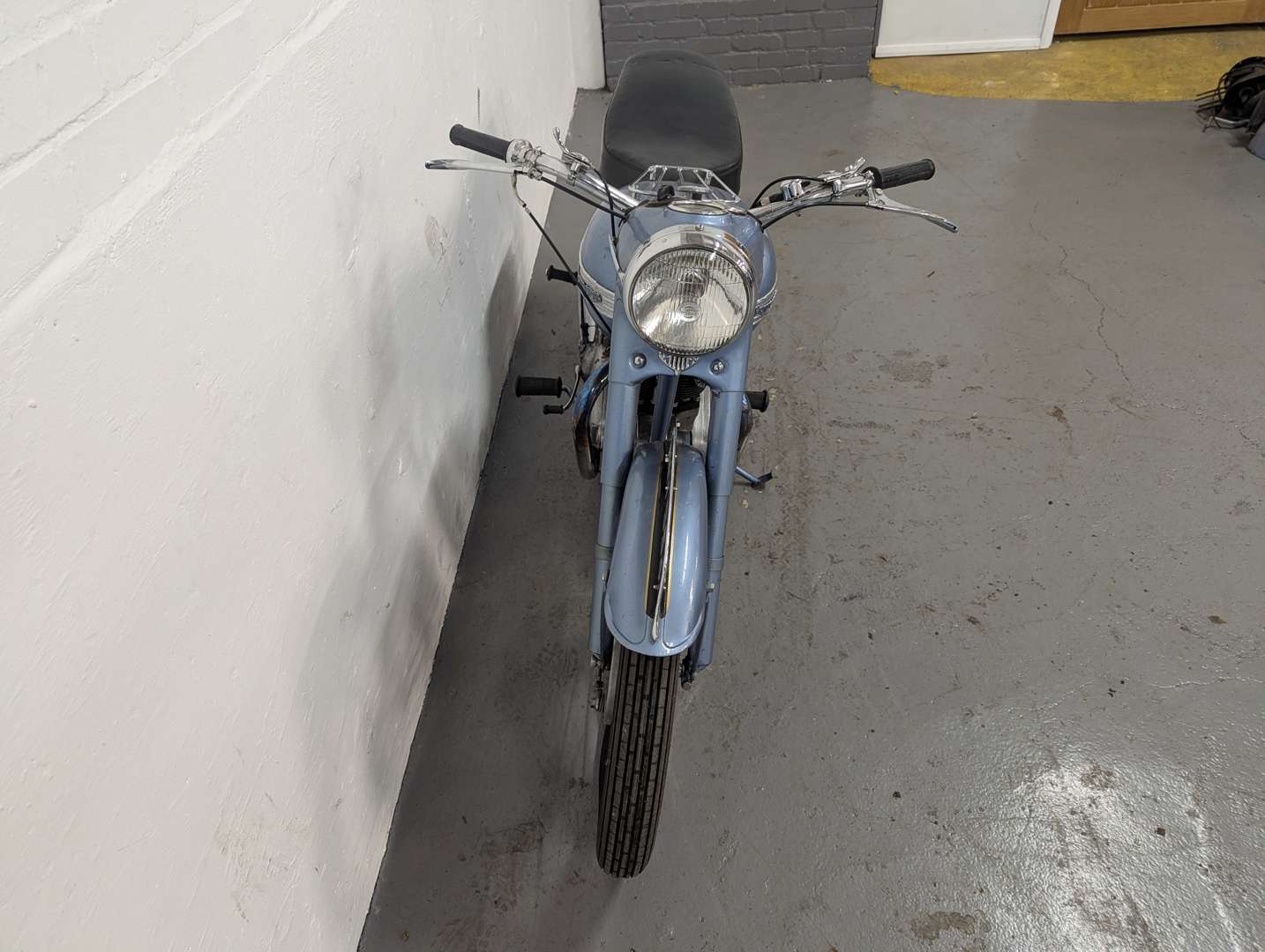 <p>1952 TRIUMPH THUNDERBIRD 650CC</p>