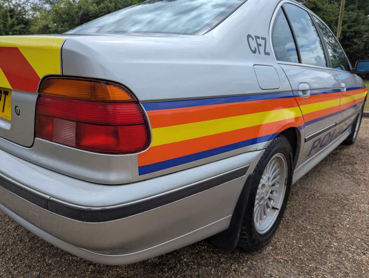 <p>1999 BMW 520I SE E39</p>