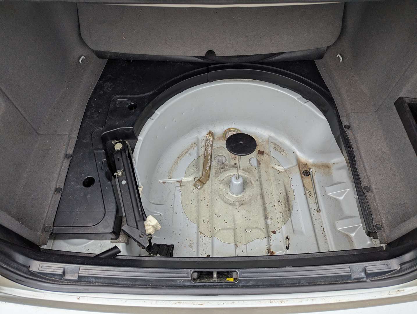 <p>1999 BMW 520I SE E39</p>